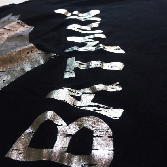 ♥︎ Batman Black Tee ♥︎ - Picture 2 of 3